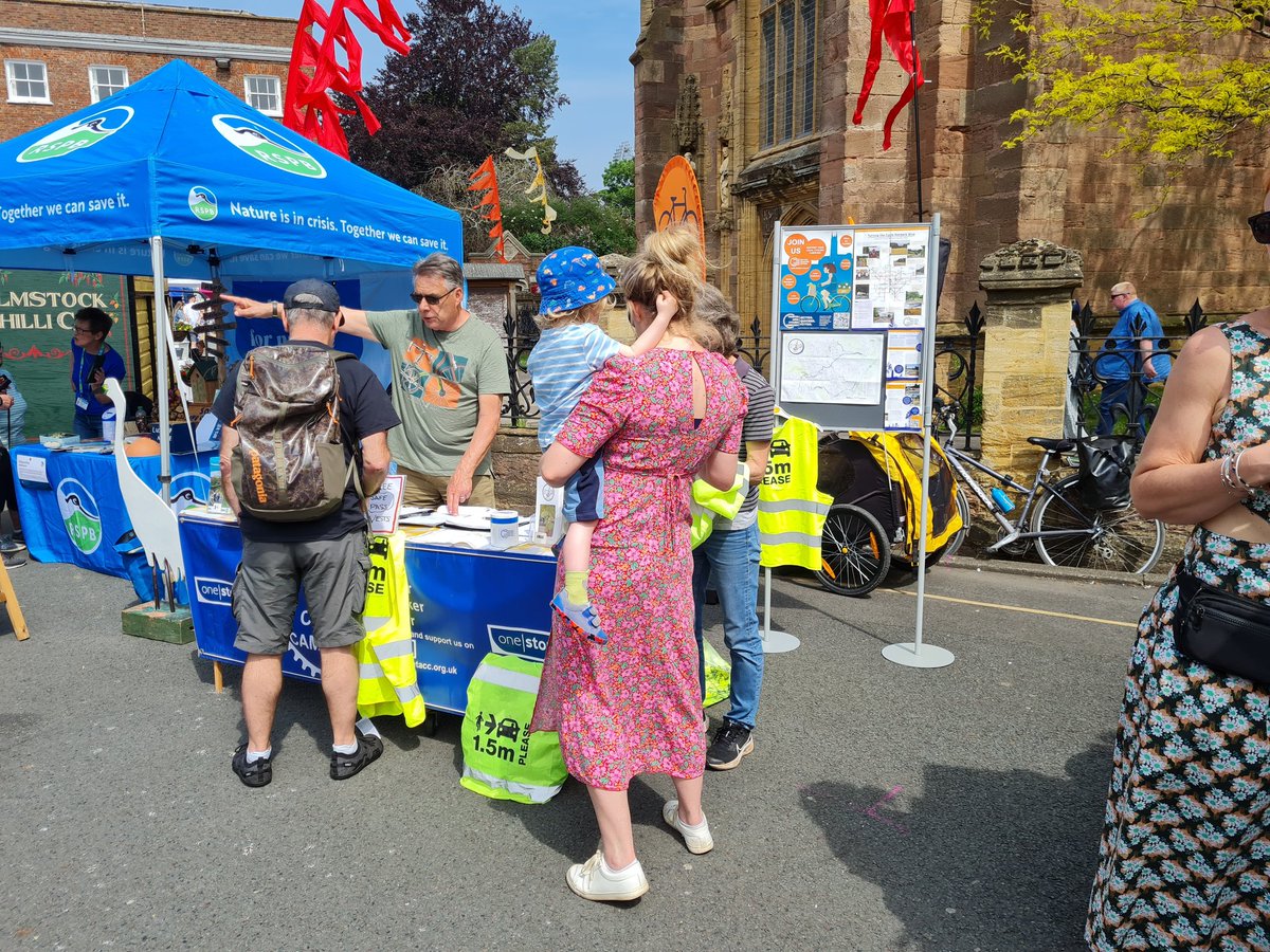 It was good to meet so many people enthusiastic about cycling @EatFestivals in #Taunton  today. Lots of comments  on poor state of  cobbles at Market  House @TravelSomerset