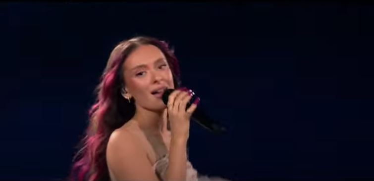 İsrail'in temsilcisi Eurovision 2024'te performansı sonrası izleyenlerin bir kısmı tarafından tepkiyle karşılandı! Detaylar haberimizde⤵️ superhaber.com/israil-protest…