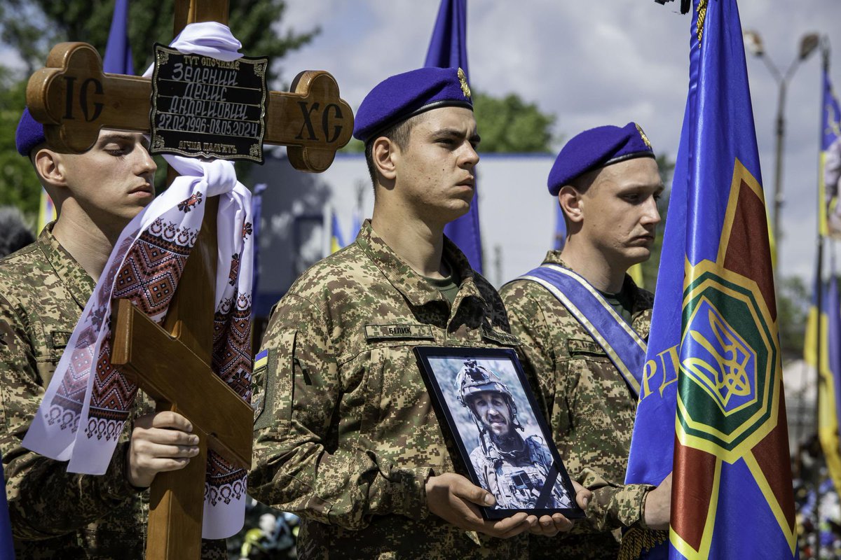 Denys 'Hephaestus' Zelenyi was a true commander who bravely led his men forward🕯️🕯️ 🕯️ For more than two years, Denys fought against the russian occupiers in Lysychansk, Sievierodonetsk, Bakhmut, Bilohorivka in Luhansk region and Serebrianka forestry. Rest in peace, Hero 🫡