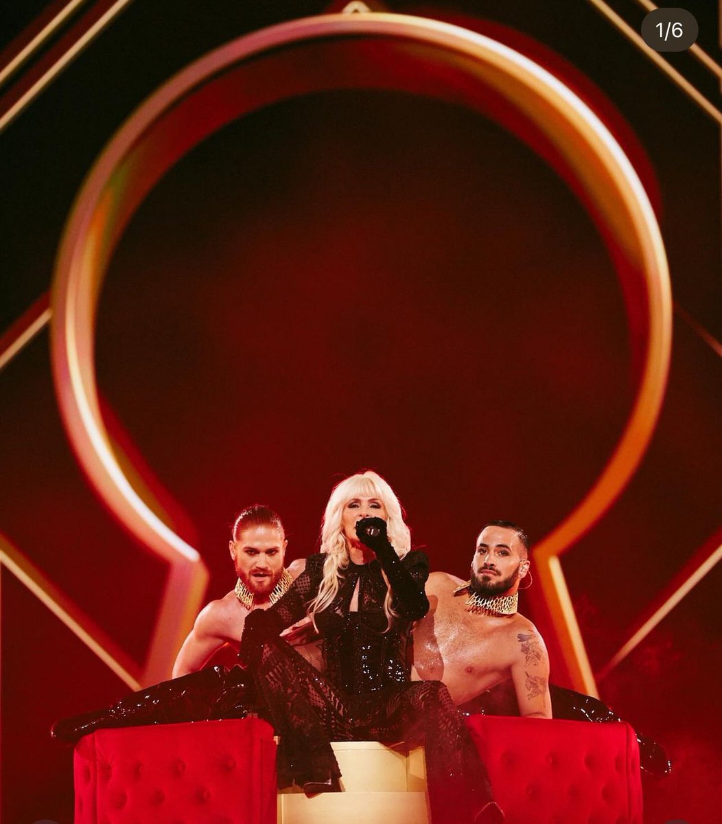 BRUTAL 🇪🇸  sin palabras para la respuesta del público, es que no hay palabras, he estado llorando toda la canción. ESPAÑA HA GANADO ESTA NOCHE; y me da igual lo que pase o como quedemos. Esto ha sido de cine. 

#Eurovisión2024 #EurovisiónRTVE