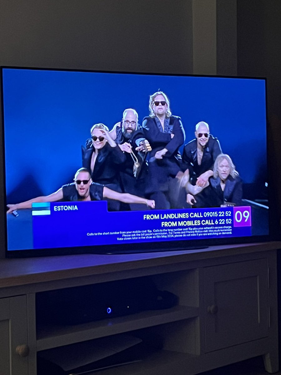 Jane_Cox84's tweet photo. ‘Men in Black: The Musical’ looks terrible. #Eurovision2024 #EUROVISION https://t.co/PGXjGhyhJo