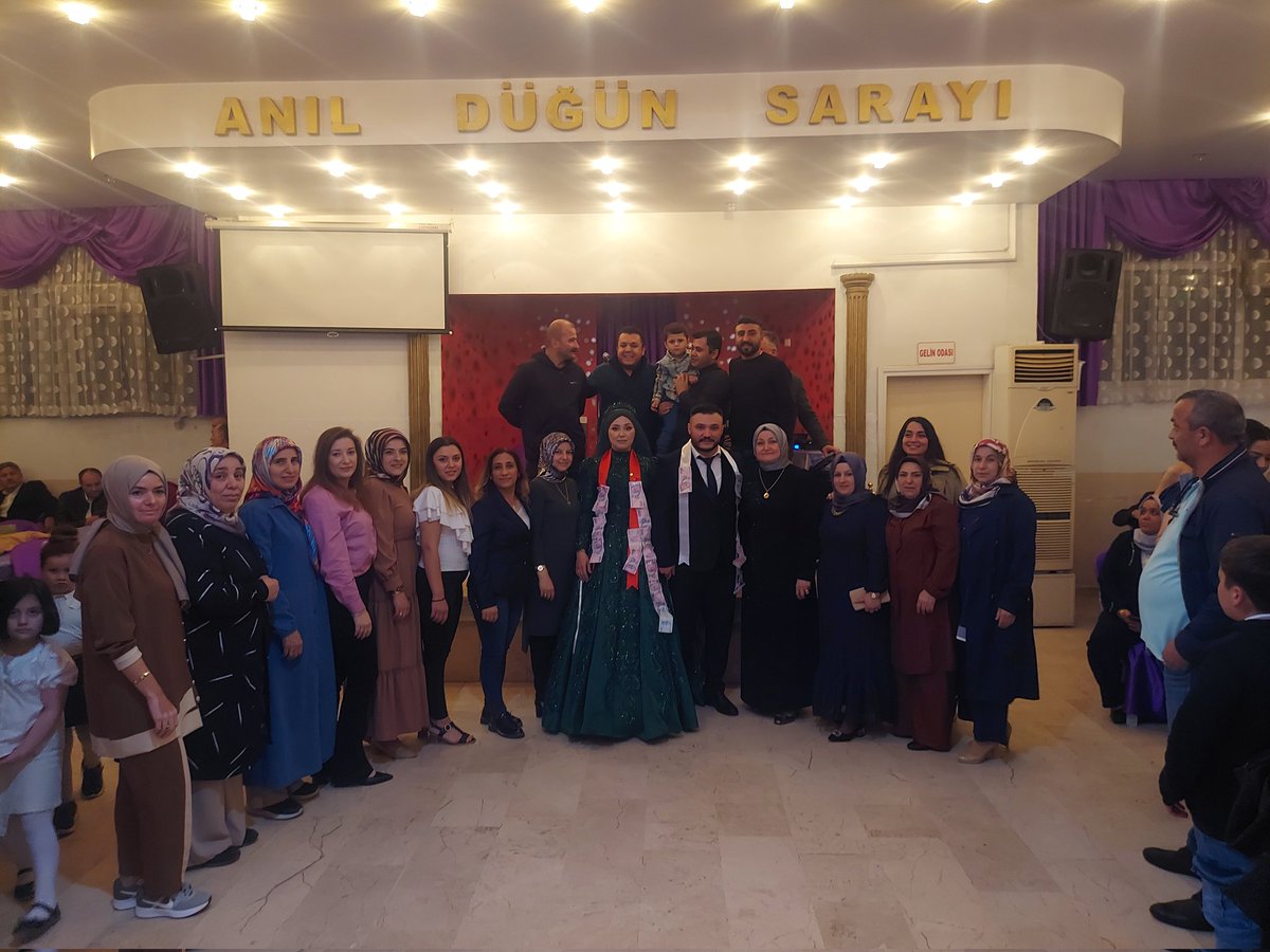 nlfrktlca's tweet photo. Gebze Akplas Aş boyahane çalışma arkadaşımız Aysel Ablamızın Kızının nisan merasimine Akplas calisma arkadaslarimiz ile birlite katildildik.
#TurkMetlaSendikası
#TuzlaSubesi
#Agrup #Akplas #AkımMetal https://t.co/HlwZ502isF