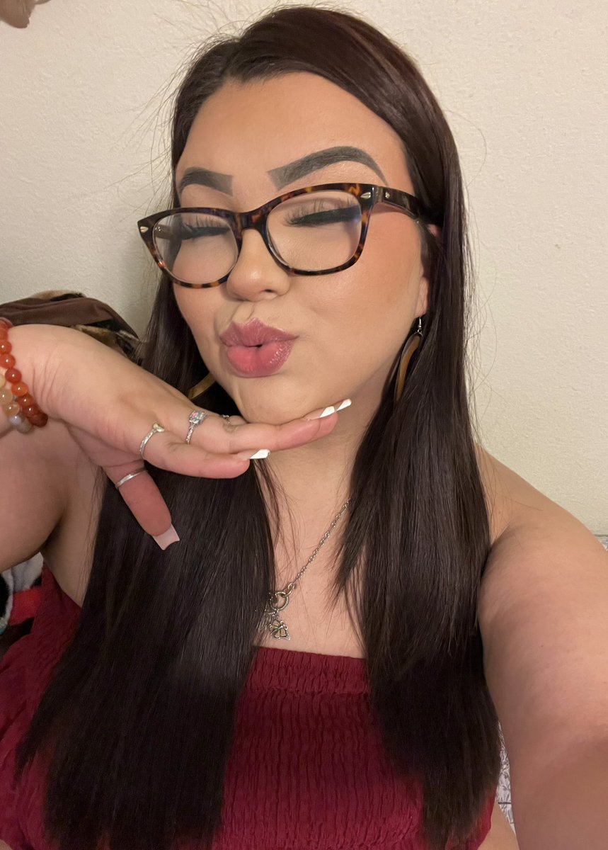 marieelyssaa's tweet image. ✨