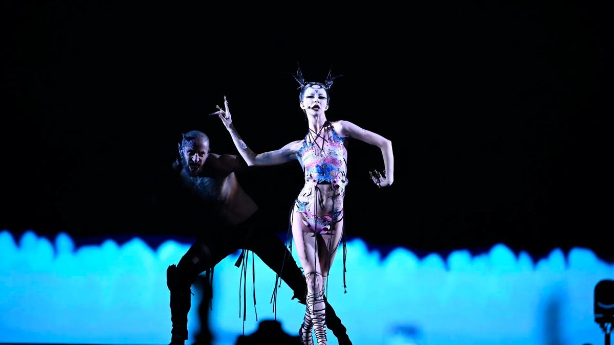 Irlanda lleva la mejor realización y puesta en escena que se ha visto en el festival en mucho tiempo. ¡Es brutal! #EurovisiónRTVE