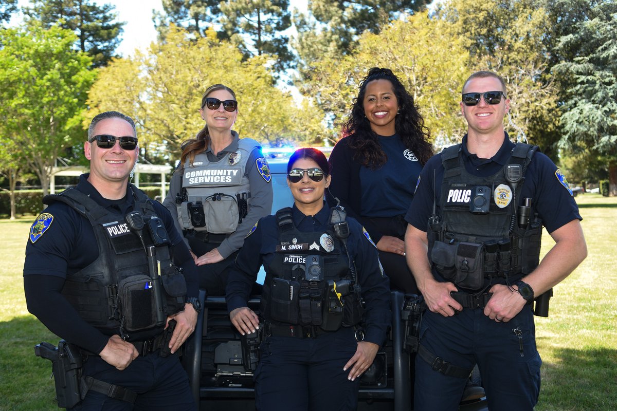 May is Mental Health Awareness month! Our Mobile Evaluation Team (MET) responds to calls for service involving subjects experiencing a mental health crisis. Team members are trained for crisis intervention, de-escalation, guidance & encouragement.