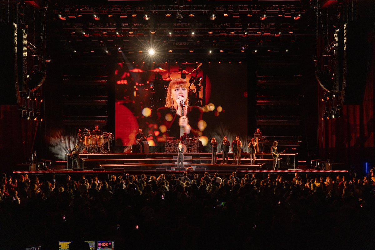 Kelly Clarkson (@kellyclarkson) on Twitter photo Atlantic City, what a fun show last night! Thank you, Ruby, for helping me with Heartbeat song 💜 can’t wait to see y’all tonight <a href="/HardRockHCAC/">Hard Rock Atlantic City</a> Atlantic City, what a fun show last night! Thank you, Ruby, for helping me with Heartbeat song 💜 can’t wait to see y’all tonight <a href="/HardRockHCAC/">Hard Rock Atlantic City</a>