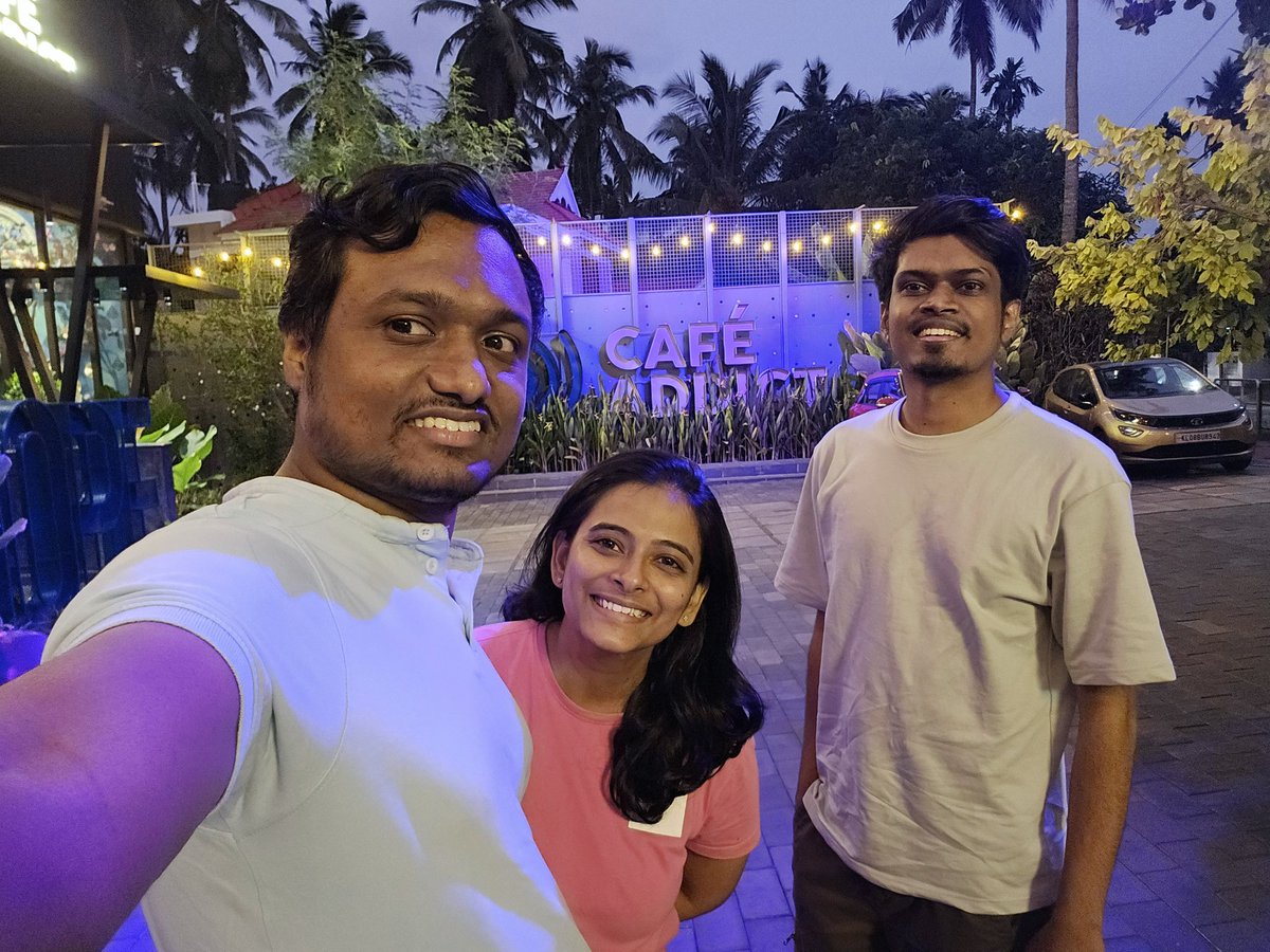 abelaloor's tweet photo. Time well spent with @JovisJoseph_  &amp; @RaphaelSheethal at #cafeadicted_thrissur https://t.co/luGi0Zqtwc