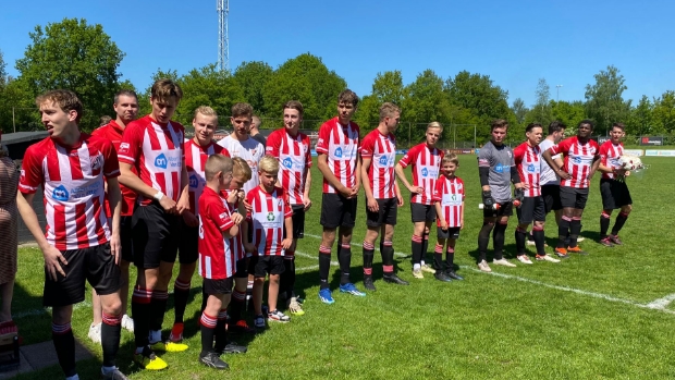 dekopvan.nl tweet media