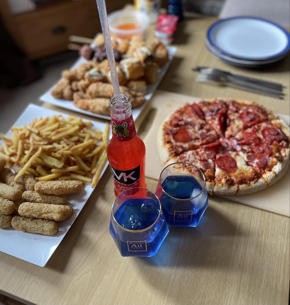 Chris Jordan🍑 tweet media