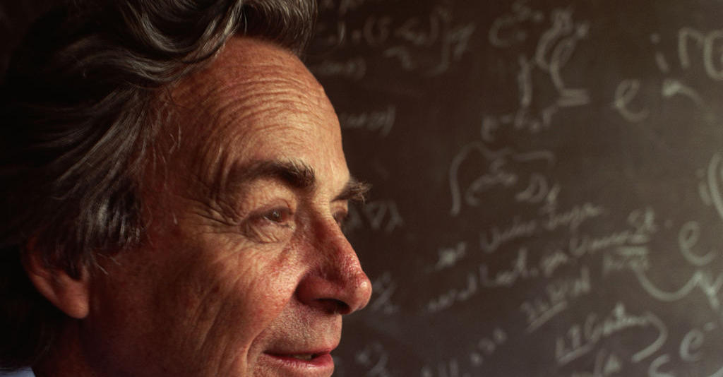 «Si usted piensa que entiende la mecánica cuántica es que no la ha entendido», decía Richard Feyman. Nacido un día como hoy en 1918, fue un irreverente físico que experimentaba con drogas. Así ganó el Nobel en 1965 por conocer la cuántica sin entenderla. bit.ly/44FOBLy
