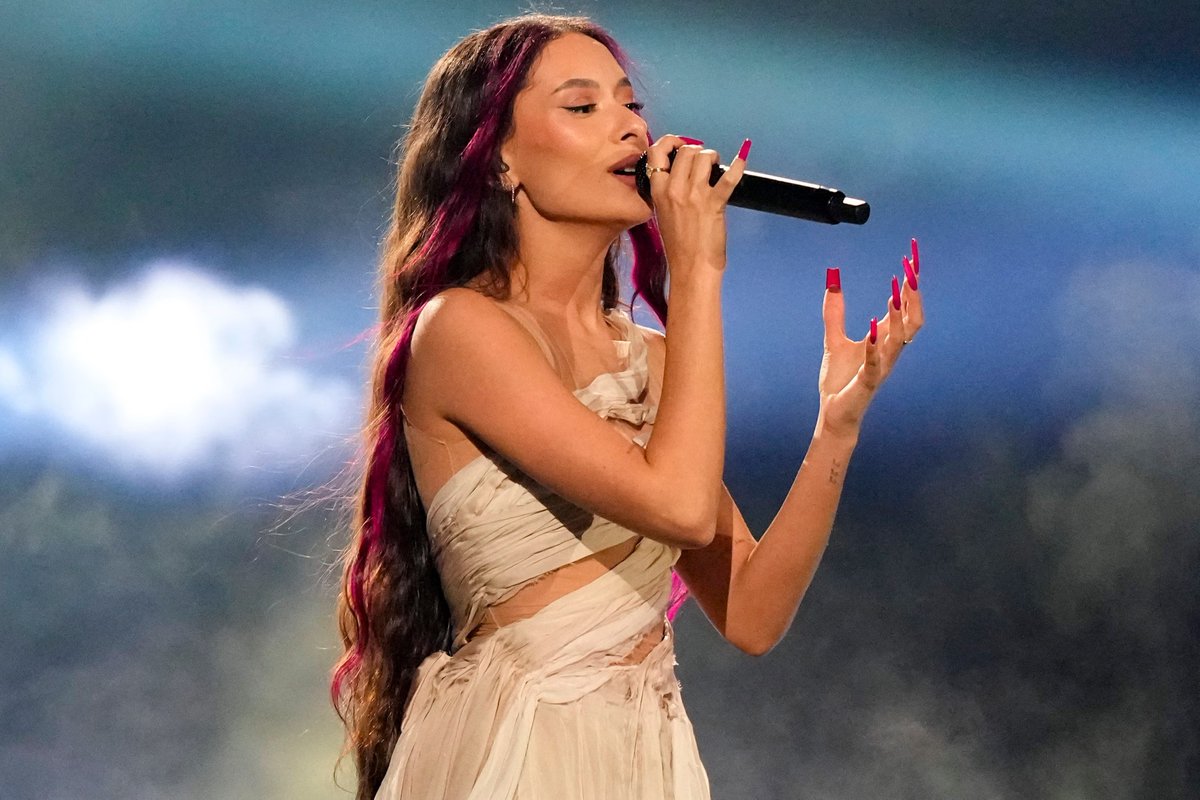 Israel's Eden Golan has been subjected to horrific abuse, has been trapped in her hotel by vicious mobs, and has had to be escorted to the Eurovision venue by a phalanx of armed police befitting a world leader. She deserves our love and support. Vote 🇮🇱: esc.vote