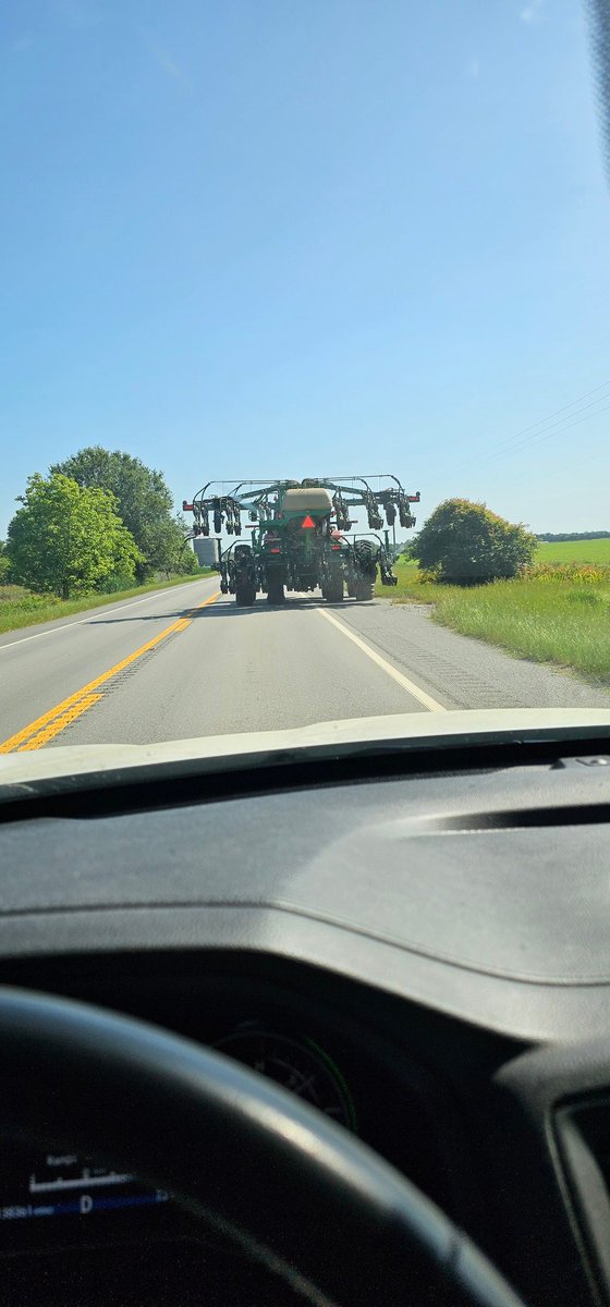 Tell me you live in the country, without telling me. Hit a lil traffic today.
#countryliving #ruralAmerica #Arkansas