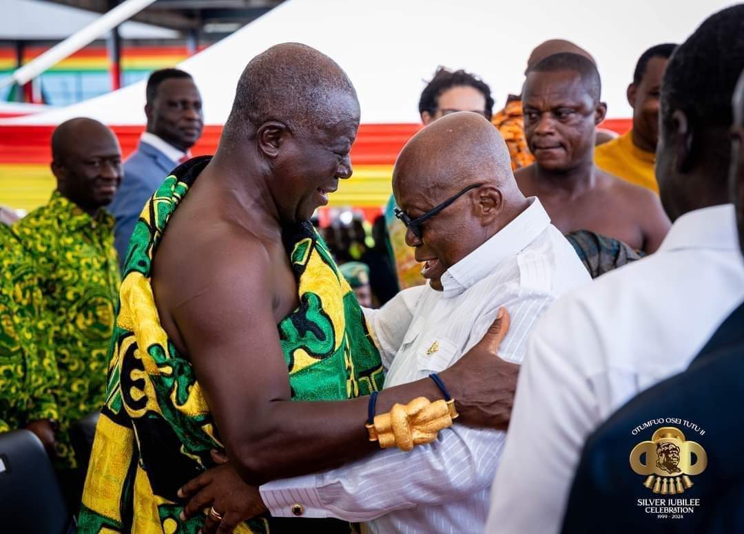 According to John Mahama and The NDC, it is OK for the king of the Ashanti Kingdom Asantehene to stand up and greet President Akufo-Addo but disrespectful for the Overlord of the Gonjaland Yagbonwura to stand up and greet the president. Ghana's biggest problem is John Mahama…
