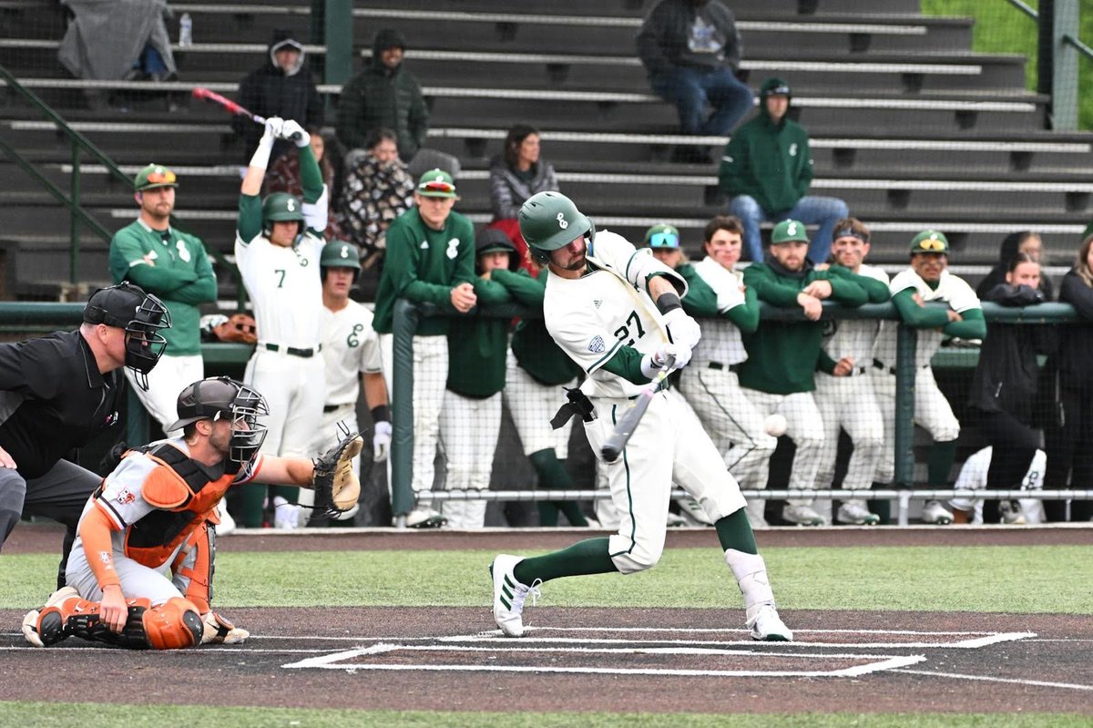 Taylor collects 3 hits in Eastern Michigan's loss to Bowling Green

Recap👇

📰tinyurl.com/55bmftfy

#EMUEagles | #HTR