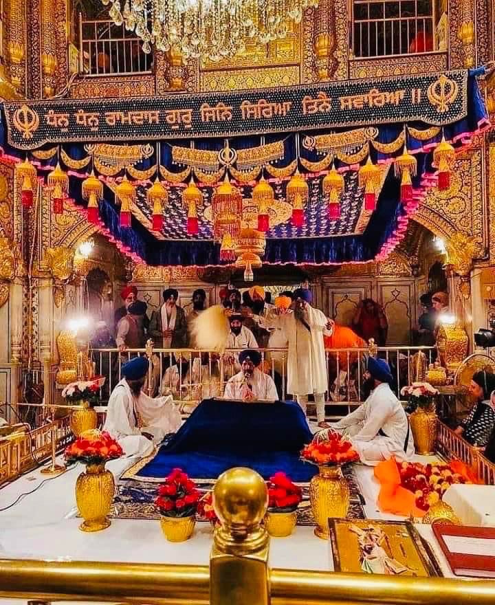 ਨਿਰਧਨ ਕਉ ਧਨੁ ਤੇਰੋ ਨਾਉ ॥ ਨਿਥਾਵੇ ਕਉ ਨਾਉ ਤੇਰਾ ਥਾਉ ॥ ਨਿਮਾਨੇ ਕਉ ਪ੍ਰਭ ਤੇਰੋ ਮਾਨੁ ॥ ਸਗਲ ਘਟਾ ਕਉ ਦੇਵਹੁ ਦਾਨੁ ॥ ਵਾਹਿਗੁਰੂ ਜੀ 🙏😇