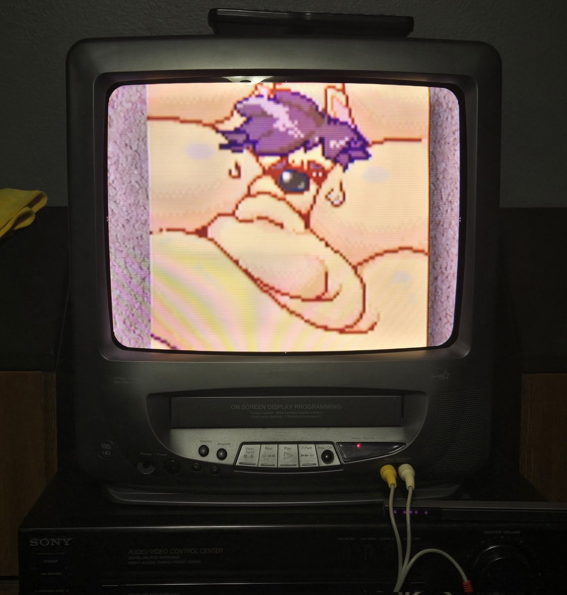 InfinityNebula's tweet image. Man, these old CRT TV's give off suuuch a clean image! Its like looking into a mirror.. mmph.. 

(Pictures courtesy of the lovely @Okapook ♥️)