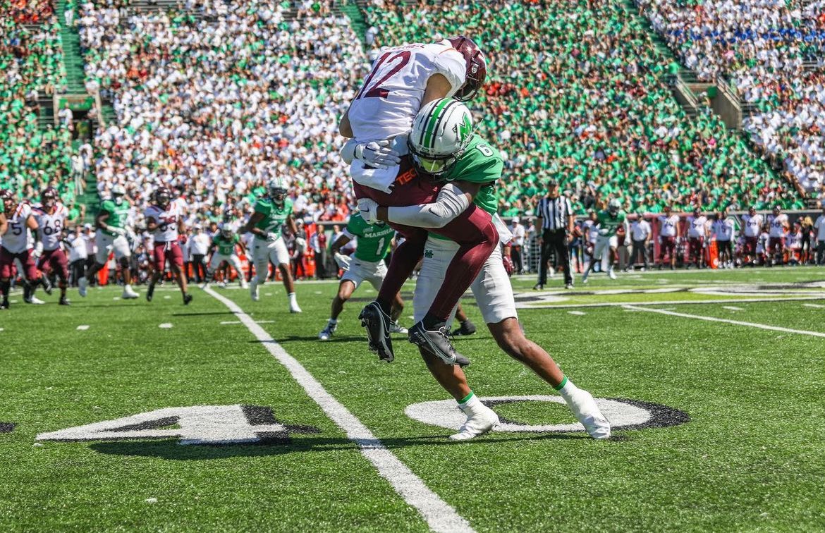 Blessed to receive an offer from Marshall university!! #WeAreMarshall #marshallfootball  @coach_semore @NatlPlaymkrsAca @BallHawkU @ONEWAYINC1 @Hunter_DeNote @CoachJamieG