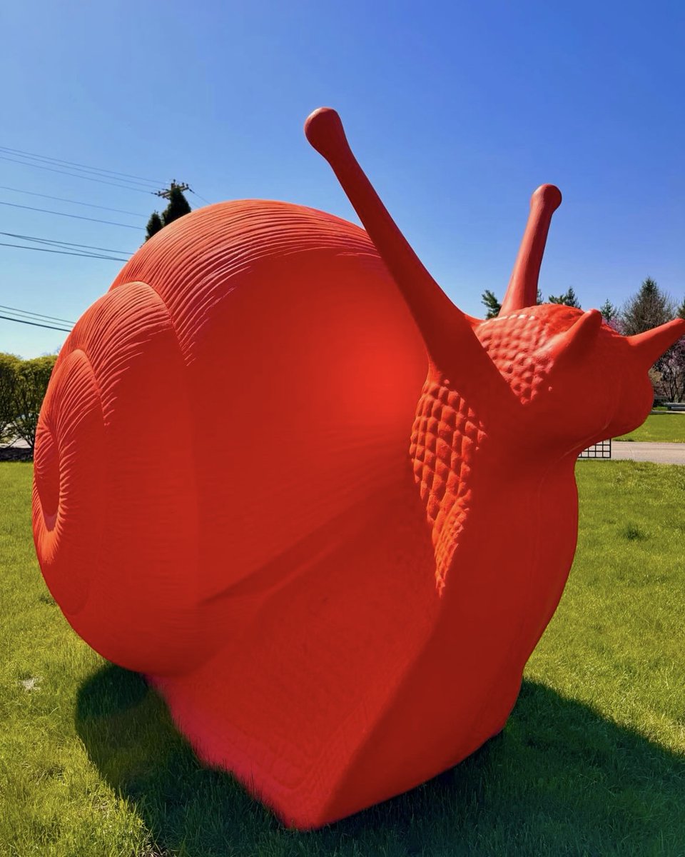 Want to see something spe-shell? 🐌 Giant orange snails are trailing through Dublin! Visit Dwelling: A Snail's Journey and check out other charming Ohio towns this summer. ohio.org/charming-summer 📍: @DublinArts 📷: @VisitDublinOhio