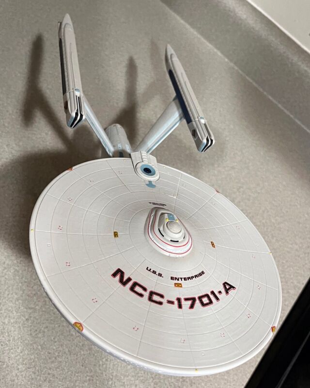 StarTrekCulture's tweet photo. Loose  USS ENTERPRISE NCC-1701-A Diamond Select - Art Asylum - works  https://t.co/JJGYsMosjQ  #ad  🛰 https://t.co/LYeFCXLL7i