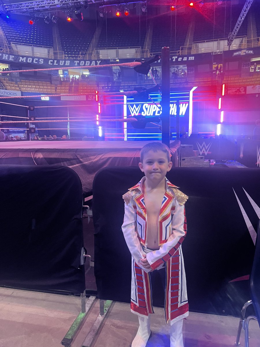 Excited to see our favorite wrestler <a href="/CodyRhodes/">Cody Rhodes</a> tonight! #WWEChattanooga