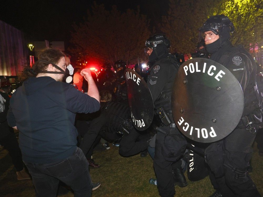 Alberta university encampment removals likely violated protesters' constitutional rights, legal experts say calgaryherald.com/news/local-new…