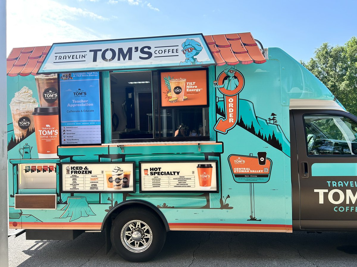 AcworthLiteracy's tweet photo. Thank you to @Team_AcworthES and @EmanuelTorralba for the yummy treats during teacher appreciation week! @TravelinTomsSTL @ChickfilA @PapaJohns https://t.co/4UDhneOWEL