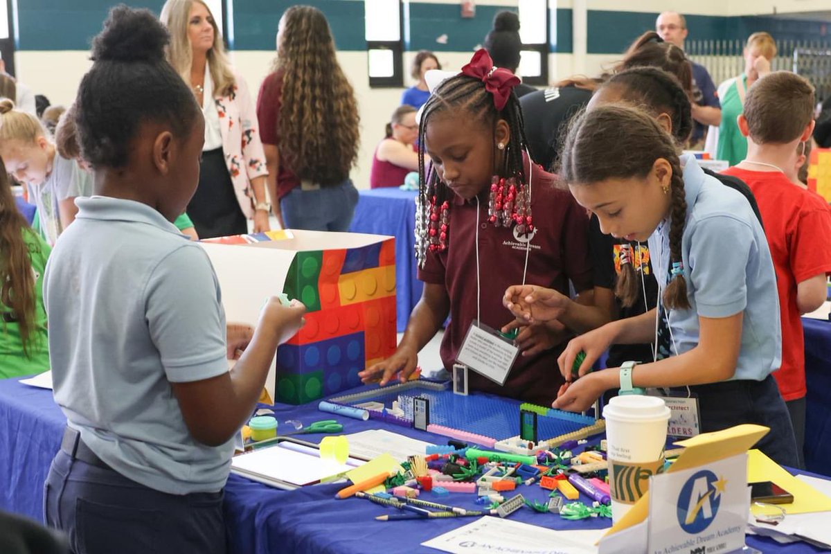 🏆 Congratulations to our 2nd and 3rd grade Dream Engineers who took first place in the Design Engineering Challenge! We are so proud of your hard work and collaboration👷🏽‍♂️#LetThemLead #AADAinAction #OneNNPS