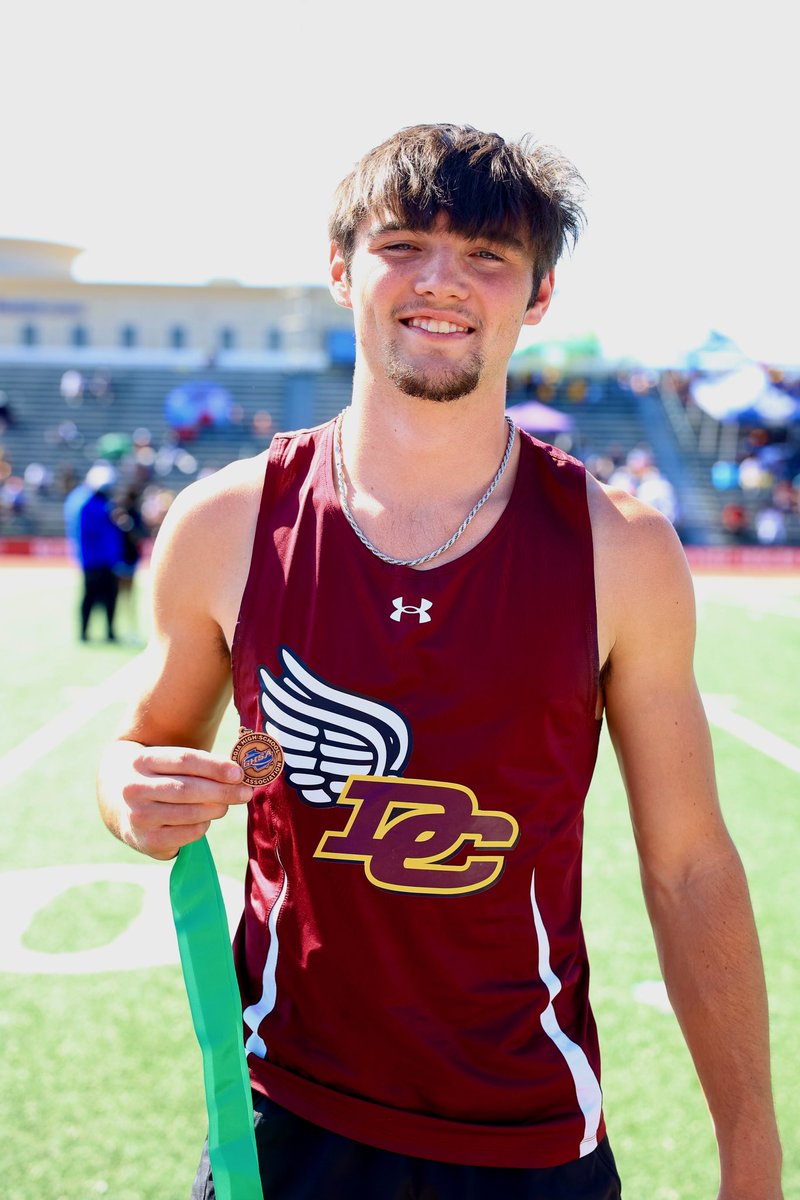 2025 Jace Anderson 

300M - 39.36
110H - 15.96
4x100R - 44.47
4x200R - 1:32.25

Thrilled to have him for one more year, but he’d like to keep running if there’s a college that’ll have him!