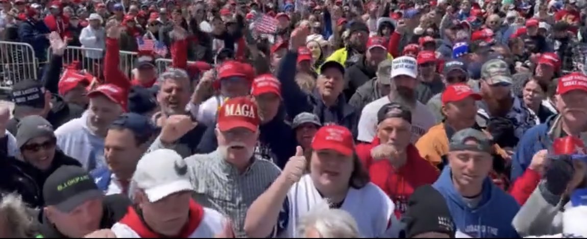 I recognize just about every person in this shot as someone who follows Trump around and has been to 30+ rallies.