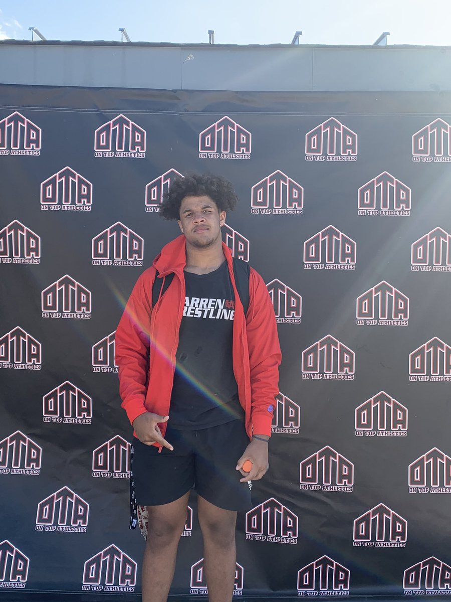 Xavier74S's tweet image. I had a great camp at OTA today thank you to all the college coaches that talk to me thank you too @OnTopAthletics @coachLit99