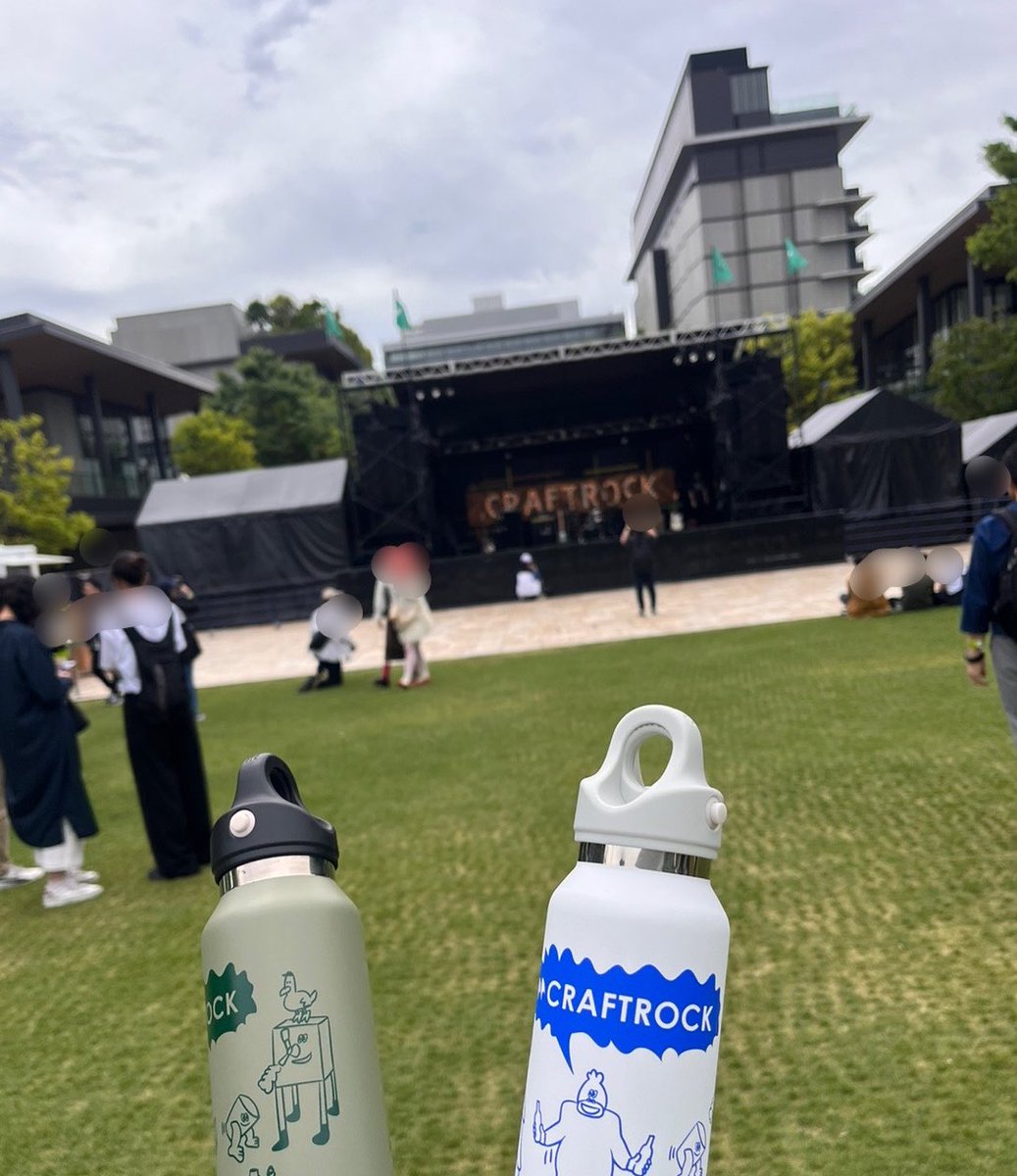 朝から乾杯🍻
今日は一日グッドバイブスな音楽とビールで癒されるのだ♪
#CRAFTROCKFES24