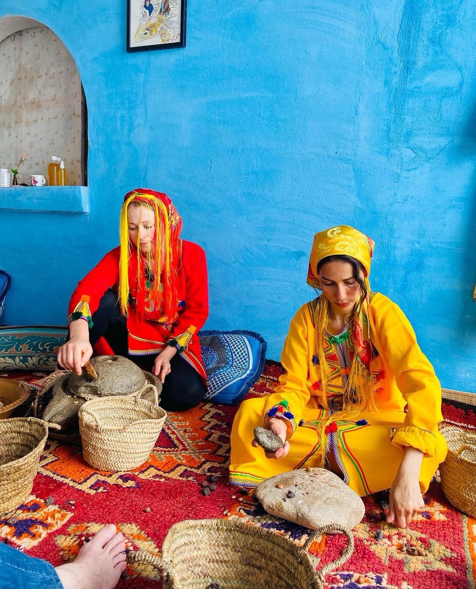 #ⴰⵔⴳⴰⵏ
#ArganiaDay
Yesterday, on May 10th, the world celebrated the international day of the Argan tree.However, as usual, there wasn't much talk or interest from Moroccans about it. This is because the Argan tree is only found in Morocco, specifically in the #Souss region