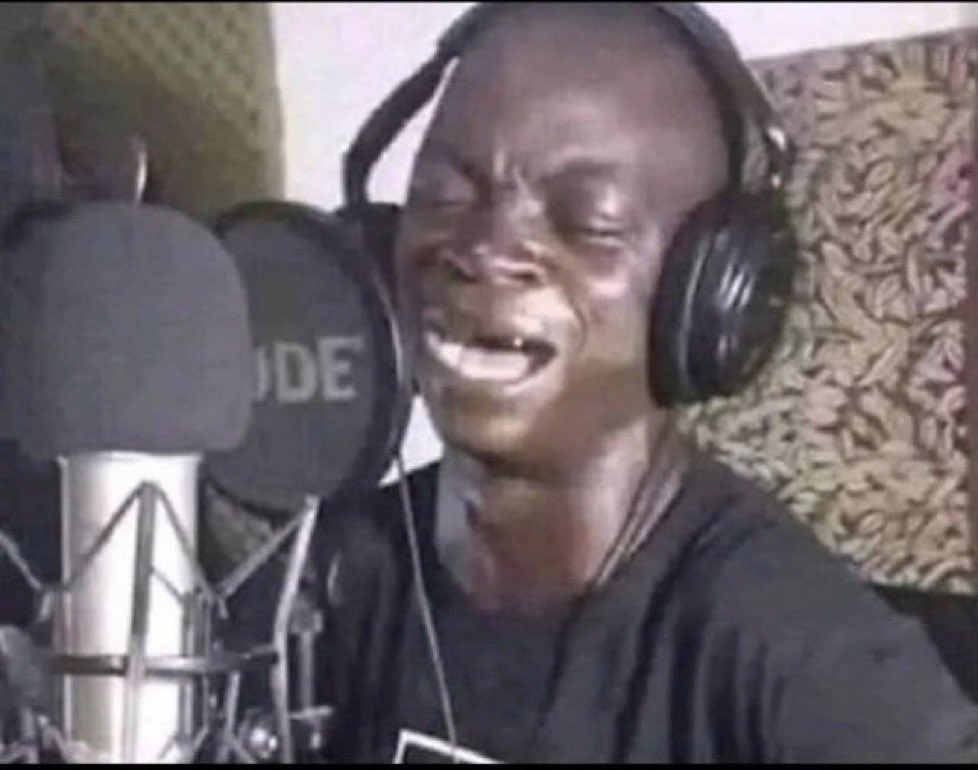 Strong man trying to rap in English to reply Dremoo 🥹😭😂😂😂 Eii go hard give am o