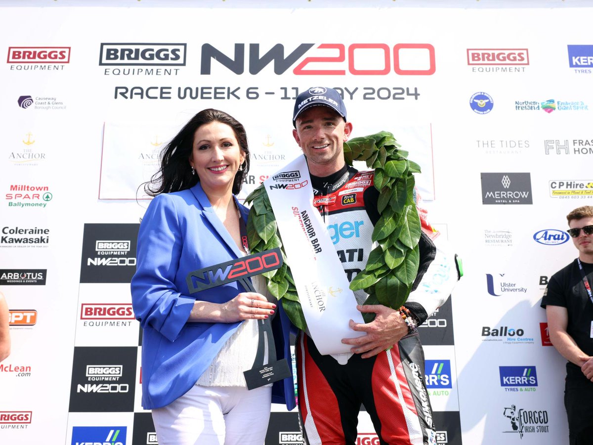 What a day for Glenn Irwin @GIrwinRacing- the record for the number of Superbike victories at the North West 200! A privilege to have as deputy First Minister to offer our deepest congratulations. A great example of the very best talent from Northern Ireland! Fantastic!