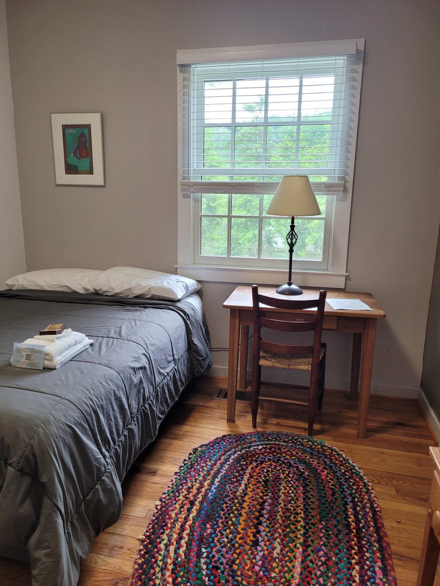 It's been such a gift to be assisting with the writing program at the <a href="/Arrowmont/">Arrowmont</a>  #springpentaculum2024

5 days in the smokies to immerse myself in nothing but writing and the company of fellow writers. Desperately needed.
