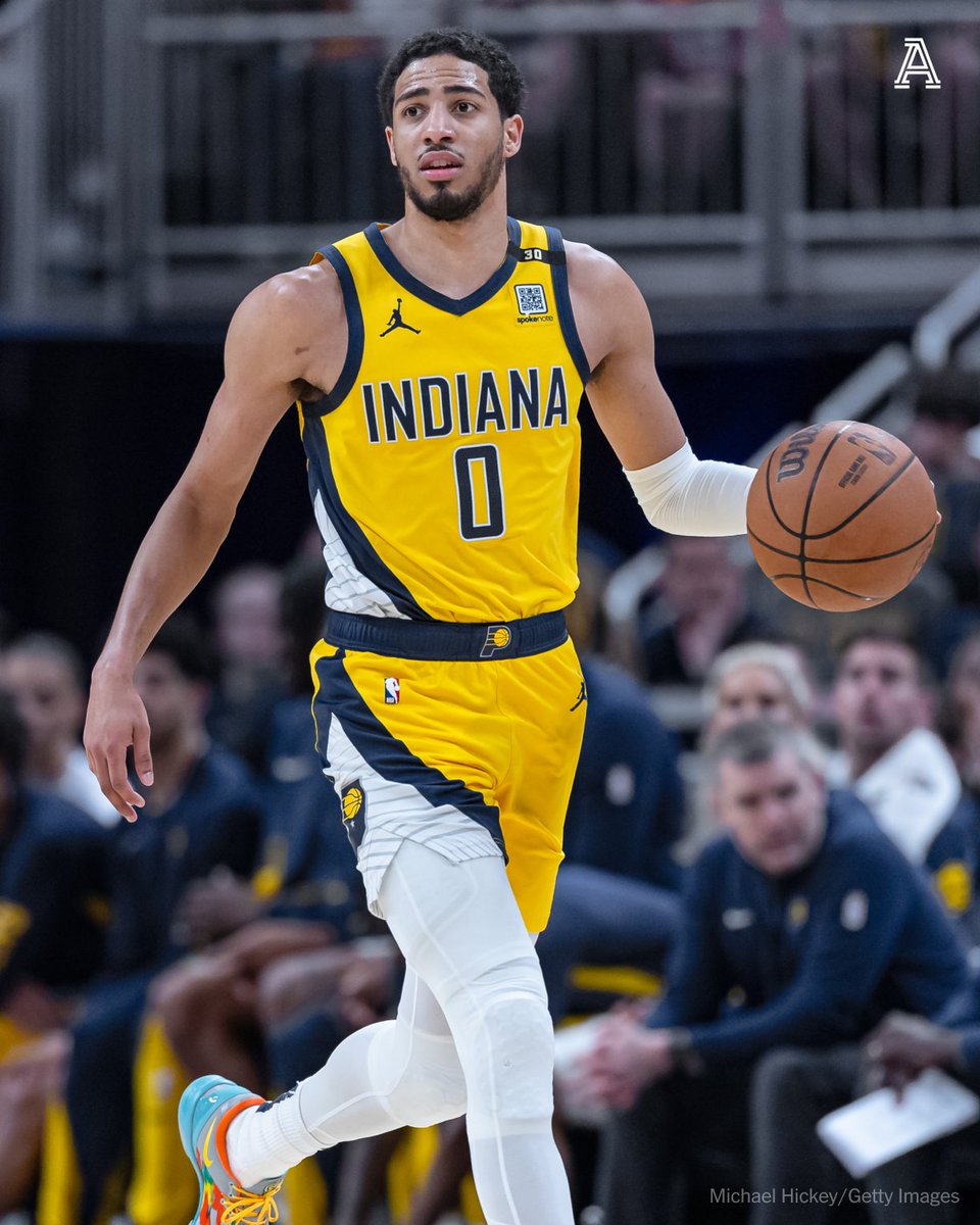 Pacers guard Tyrese Haliburton is questionable for Game 4 vs. the Knicks with: ◽️Lower back spasms ◽️A sacral contusion ◽️A right ankle sprain OG Anonoby is out for the Knicks.
