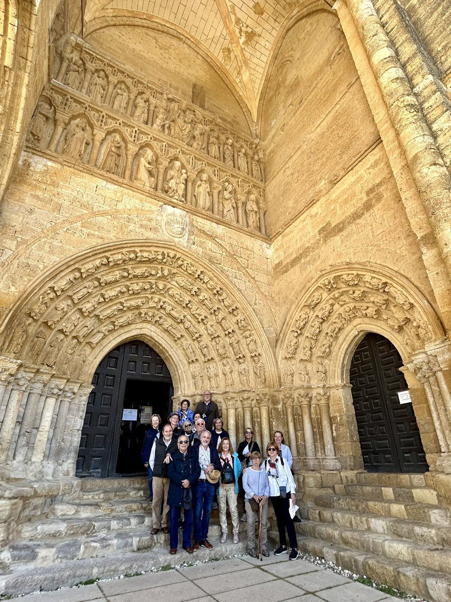 inesindra6's tweet photo. El trabajo profesional de los Guias de Turismo de Castilla y León en Palencia con P
Gracias Valencianos con V
Ruta @sitioscluny y La Olmeda - Villa Romana
Ruta Adri Cerrato Palentino
Visita PALENCIA GENIAL
Reservas:
https://t.co/dShaXGVlfo
#nofreetours #amatuzona https://t.co/GGPUnUrNVC