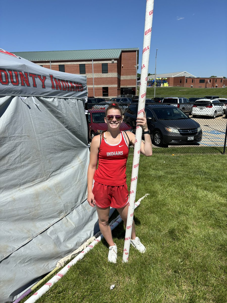 BethelJaden's tweet photo. Clark County boys are your sectional champions scoring a total of 106 points today! 13 Indians and 2 Lady Indians are advancing to the state competition next weekend in Jefferson City! What a day to be an Indian! @ClarkCoIndians https://t.co/U3bK19Q12D