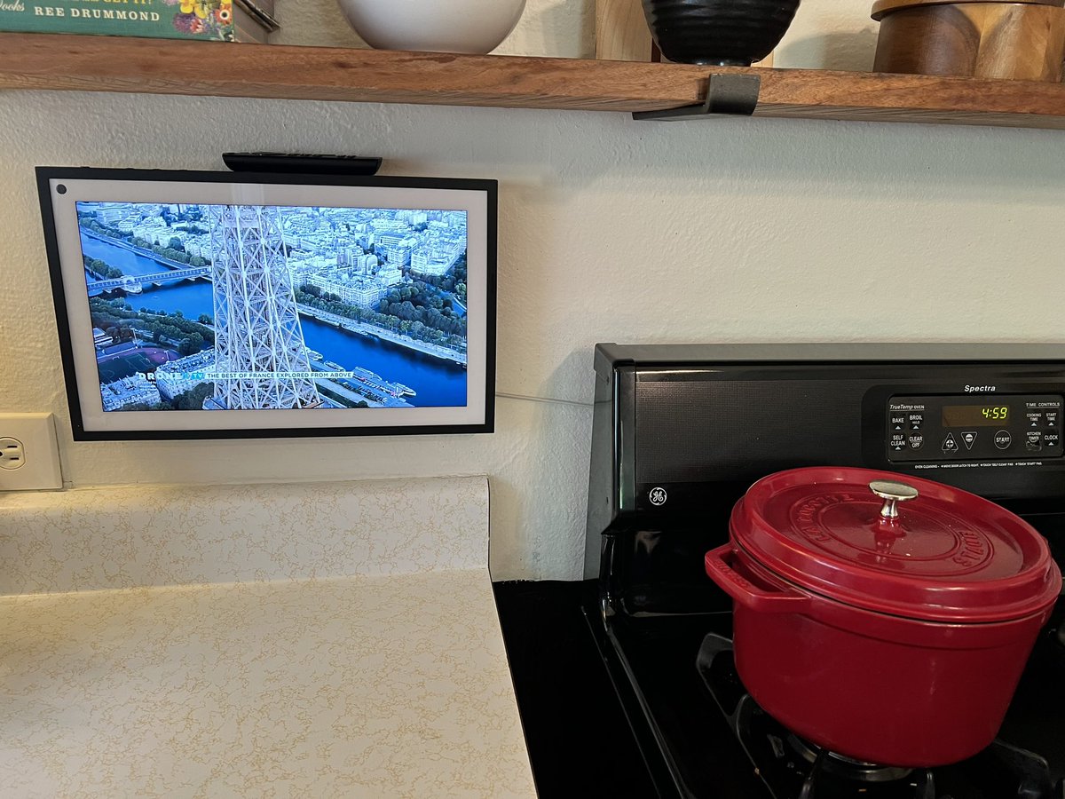 Theres a Drone TV meditation channel. This is our kitchen set up with the echo show 15.