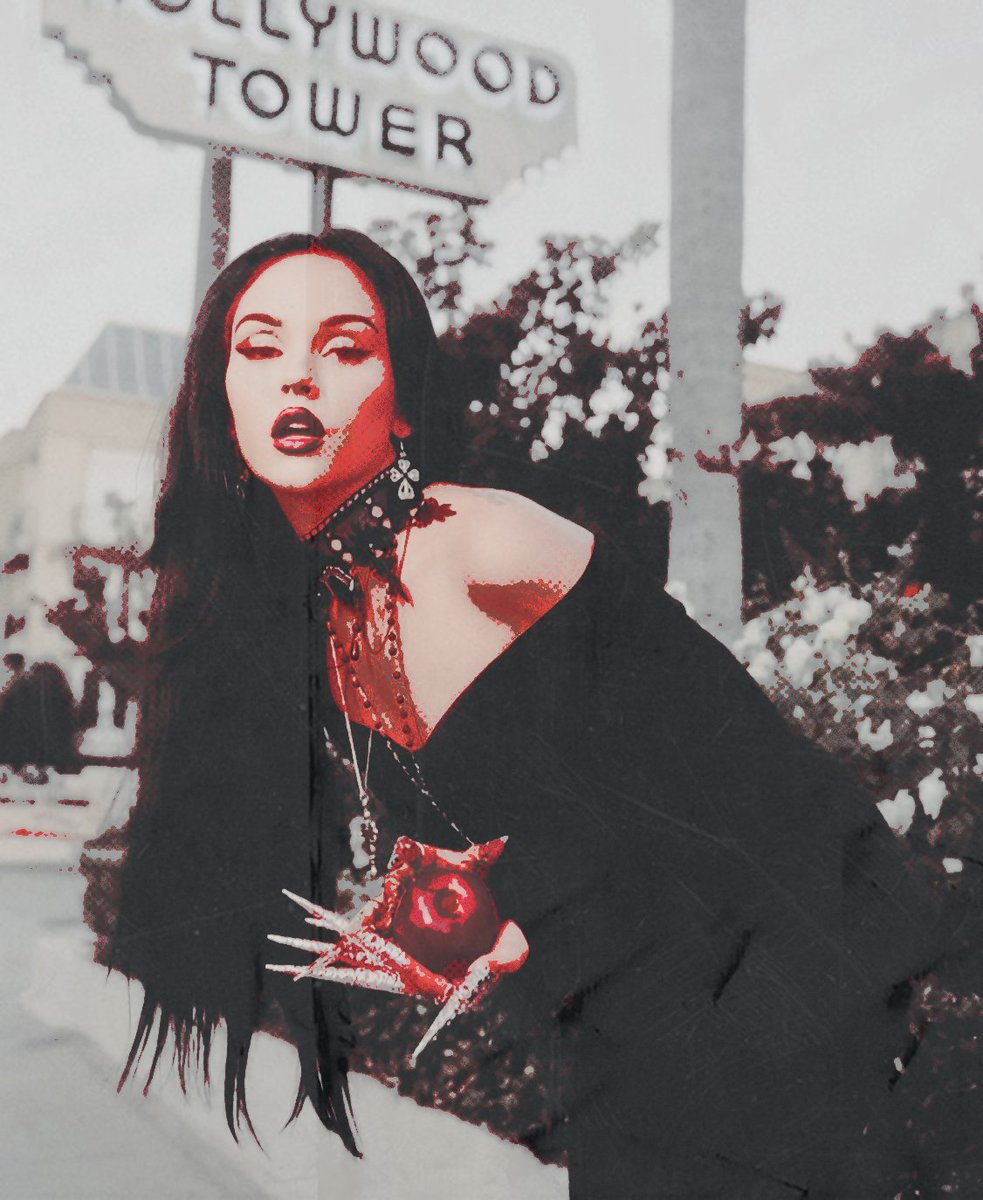 ⠀ ⠀
⠀⠀⠀⠀✧  @𝗳𝗹𝗮𝗾_𝗶𝘁𝗮   on   𝓲nstagram *  𓈒 
⠀⠀
⠀⠀⠀⠀" too evil to not slay #⃝𝑫𝐈𝐀𝐌𝐎𝐍𝐃𝐁𝐀𝐋𝐋 "