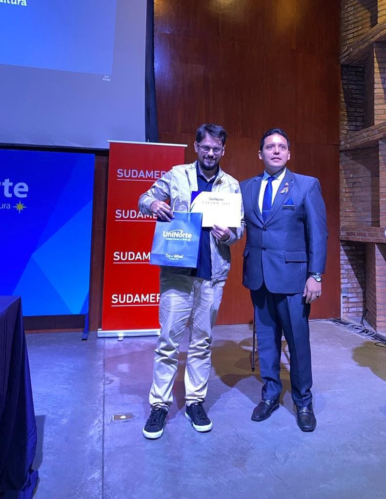 aguantamena's tweet image. Gracias a la @uninorteparaguay por la invitación para disertar durante el Ciclo de Conferencias en conmemoración al Día Del Mercadólogo. Mi enfoque fue sobre el lema de este año, "El Marketing Digital como estrategia innovadora para el crecimiento empresarial. 

#AI #MKTDigital