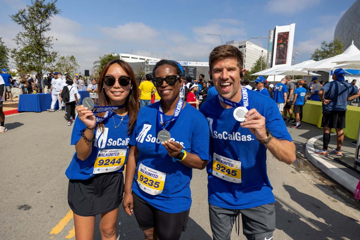 This year’s return of the @LAUnitedWay #WalkUnitedLA event to help end poverty was a success! Over 565 members of #TeamSoCalGas joined in and raised over $147,000 to help our neighbors in need. Learn more: unitedwayla.org