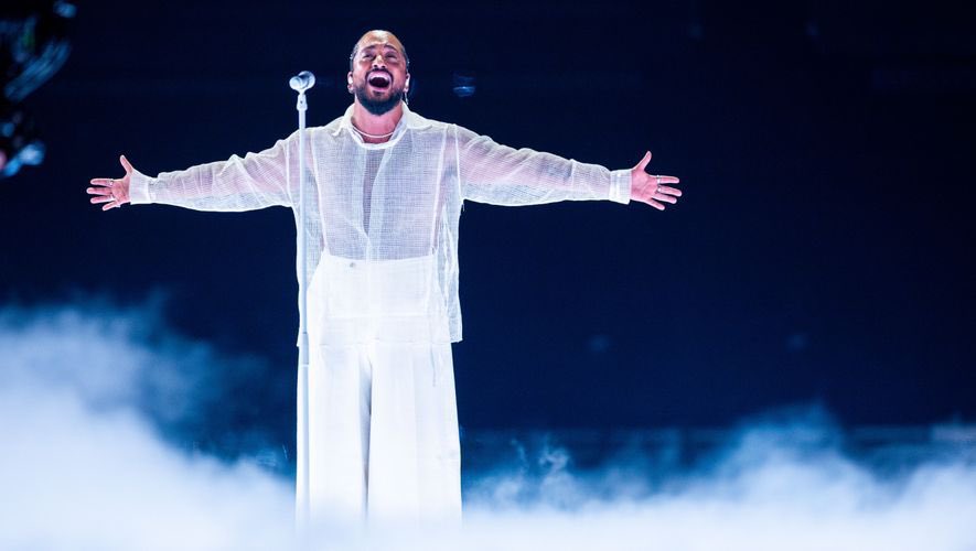 X2Sagittarius's tweet image. GIVE THAT MAN THE FUCKING TWELVE POINTS C'MON #Eurovision2024 #Eurovision