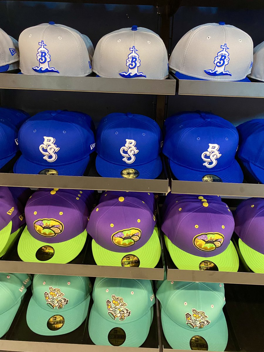 Thought experiment: You are standing in the @BiloxiShuckers shop. Which 5950 are you picking?