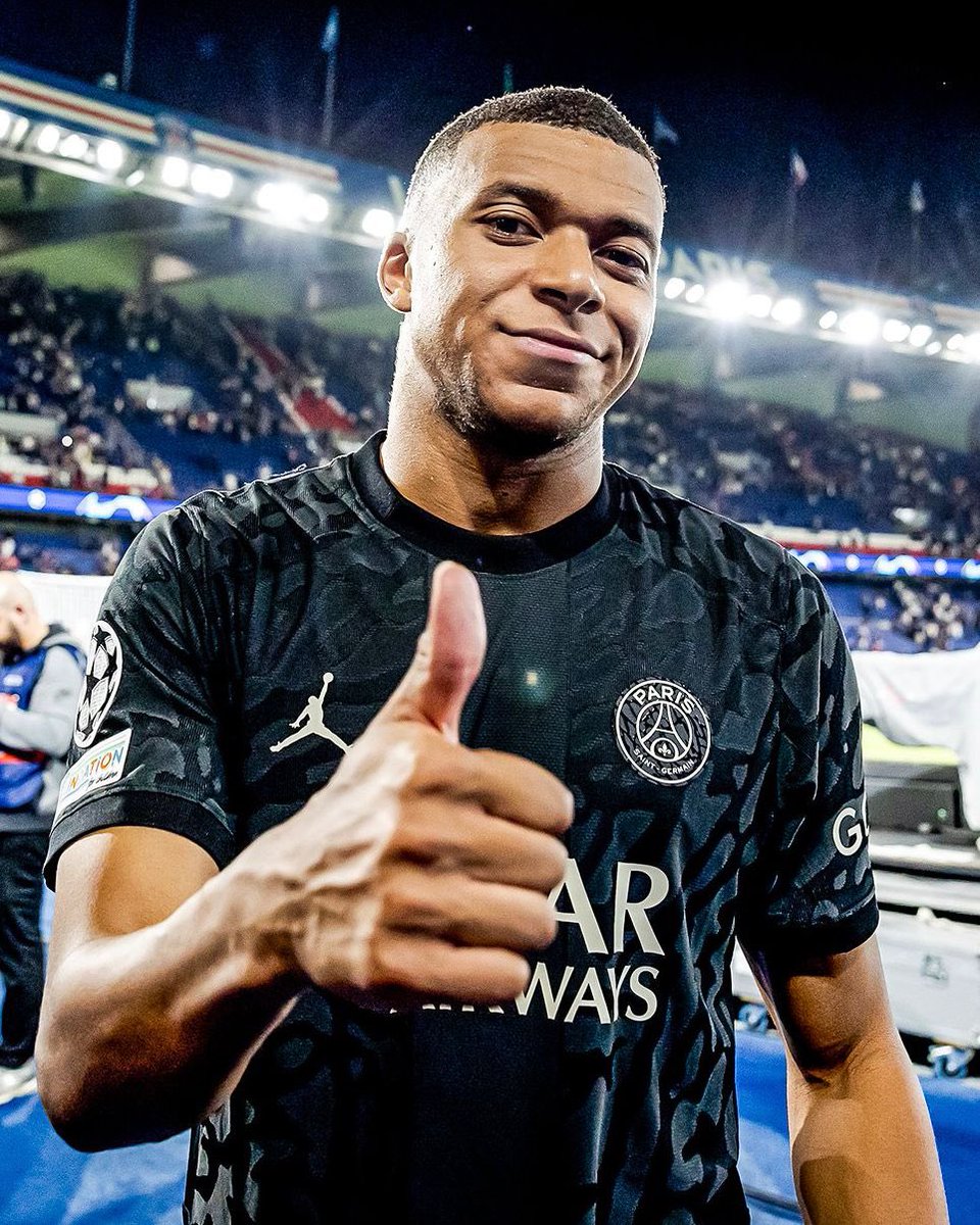 ⚪️⏳ Kylian Mbappé never wanted to advance in talks with Premier League clubs in the last two years.

He also rejected €200m/season salary from Saudi last summer. 🇸🇦

The reason: only wanted Real Madrid move and not to disappoint president Florentino Pérez again after June 2022.