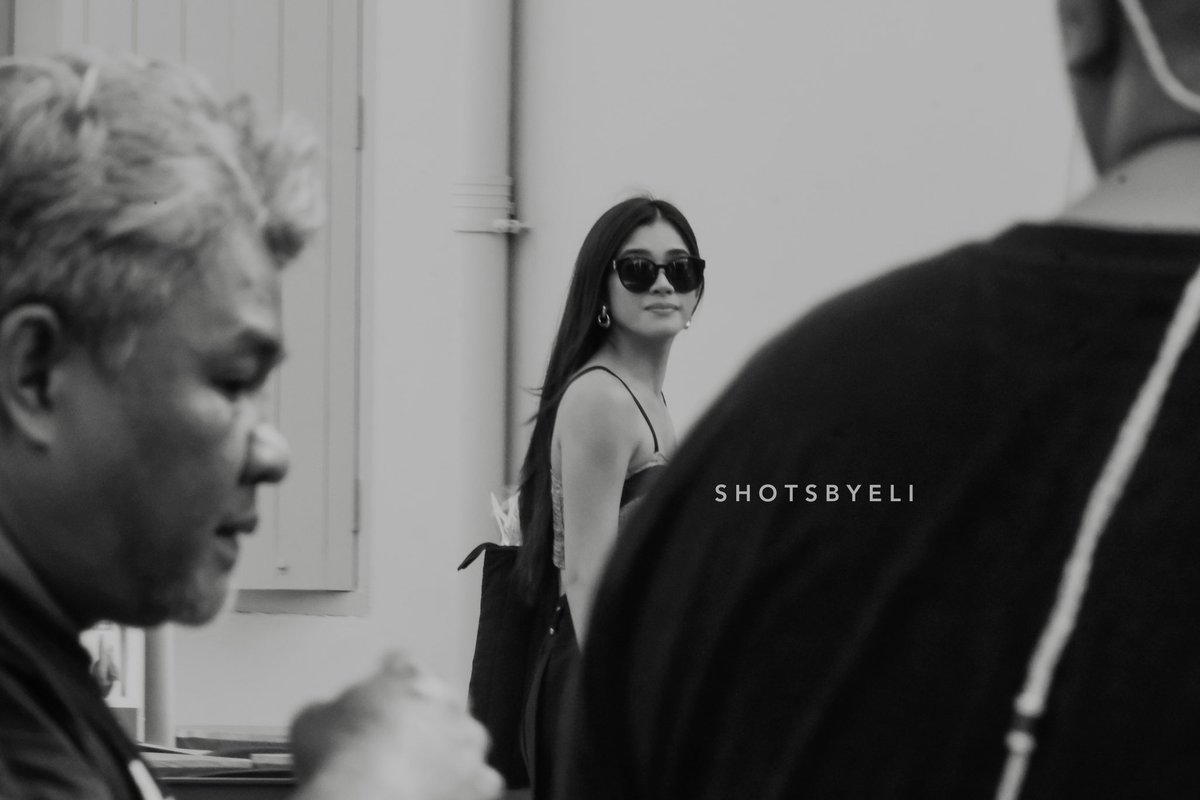 shotsbyeli_'s tweet image. Pahabol shot sa sound check! 🥺♥️ I love you Ms. Arceta! 😘 @bini_aiah 

#BINI @BINI_ph #CreatorWeek #MusicMattersLive #MusicMattersLive2024 #BINIinSingapore #BINIxMusicMattersLive