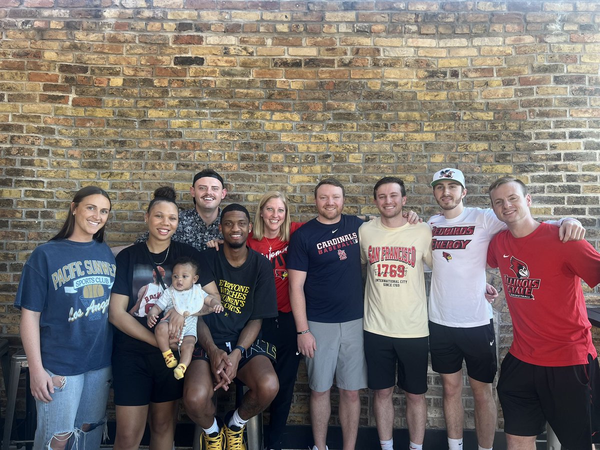 CoachKGillespie's tweet photo. Congratulations to all of our @RedbirdWBB graduates! Thank you for leaving our program better than you found it. I’m so thankful for each one of you! ❤️ #rb4l https://t.co/GUxeysa3Uk