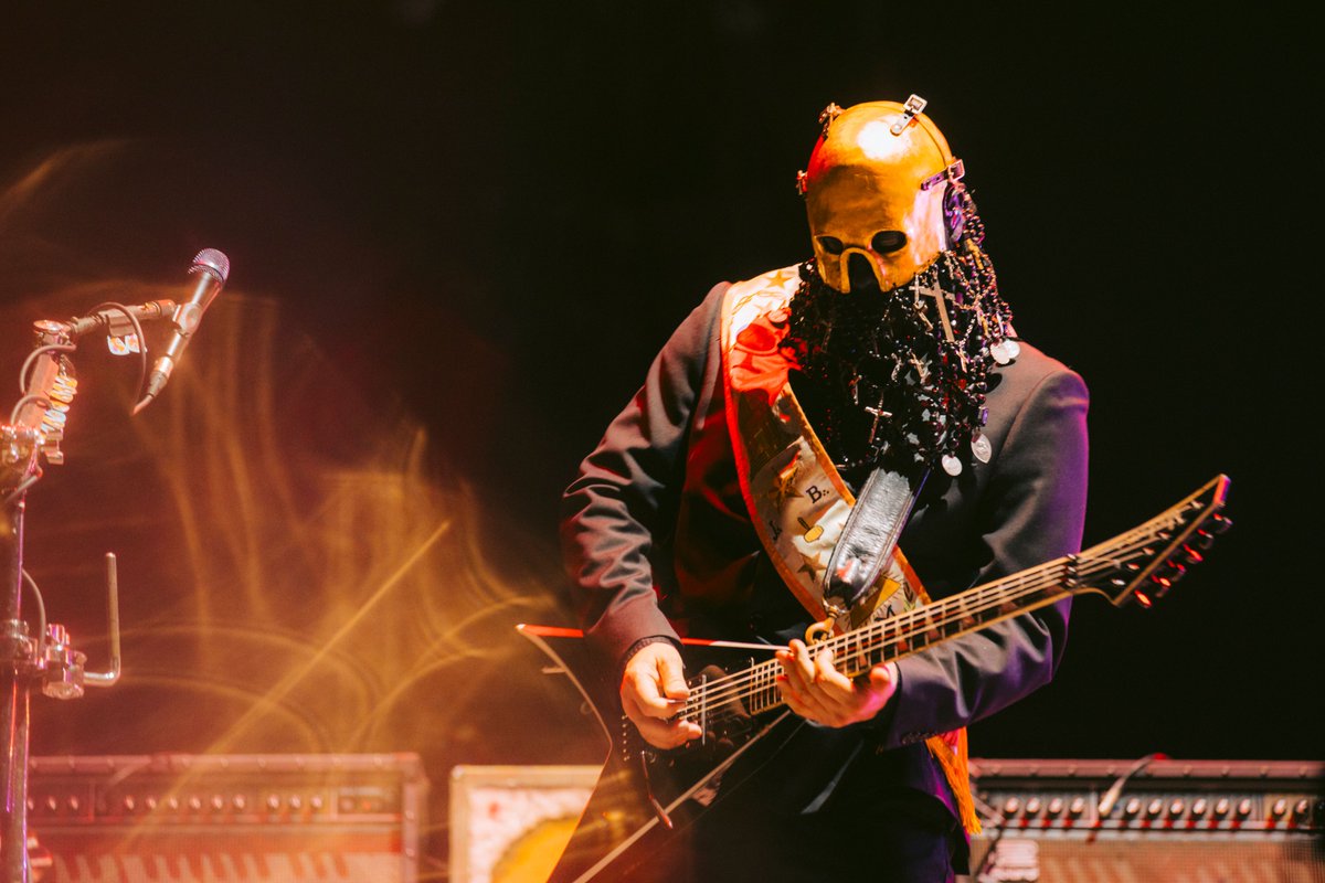 i think this is my favorite wes borland look. what's yours? #LimpBizkit #WelcomeToRockville