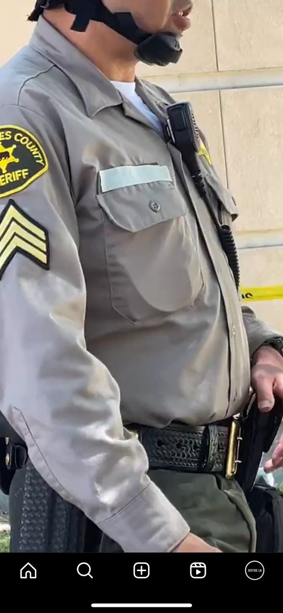 Fun fact: it’s illegal for @LASDHQ officers to cover the identifying information on their uniforms. They’re doing all this turning up on mothers who lost loved ones inside holding a community gathering outside the jail. And shut down visitation at MCJ. On Mother’s Day weekend.