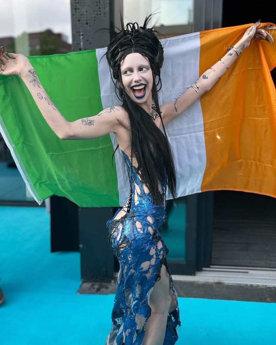 Bambie Thug doing us proud 🇮🇪 #Eurovision2024 🪶